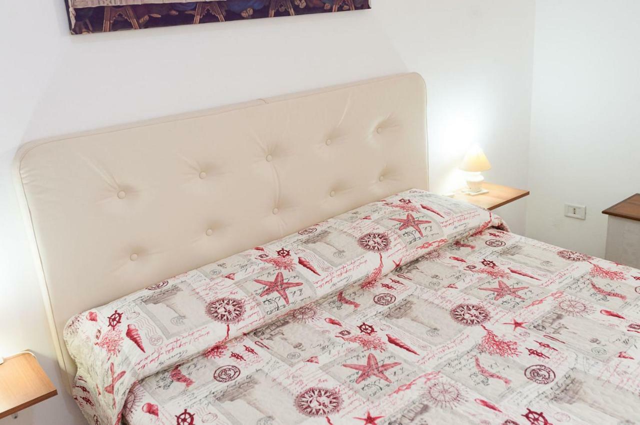 Enea Bed & Breakfast Castro  Ngoại thất bức ảnh
